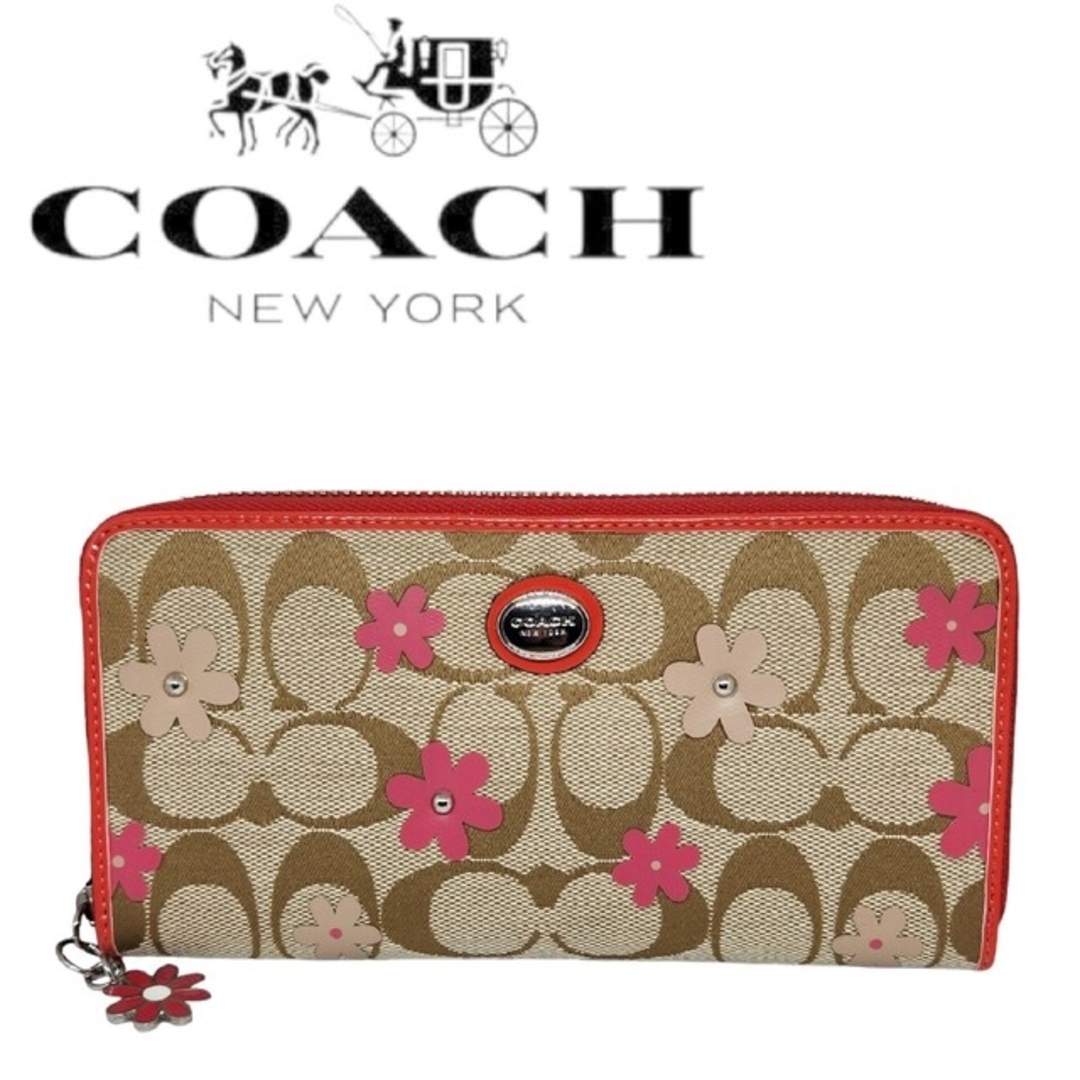 COACH(コーチ)の新品　コーチ　デイジー　フローラル　シグネチャー　長財布　カーキ レディースのファッション小物(財布)の商品写真