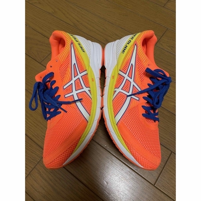 asics(アシックス)のたっちゃん様専用　アシックス Asics ランニングシューズ TJR403  スポーツ/アウトドアのランニング(シューズ)の商品写真