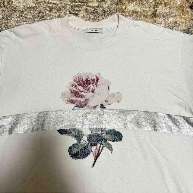 CLANE - CLANE バラプリント Tシャツの通販 by yrn's shop｜クラネならラクマ