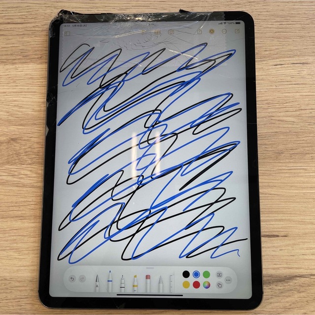 iPad(アイパッド)の【ジャンク】iPad Pro11 2世代ガラス割れ液晶アセンブリ スマホ/家電/カメラのPC/タブレット(その他)の商品写真