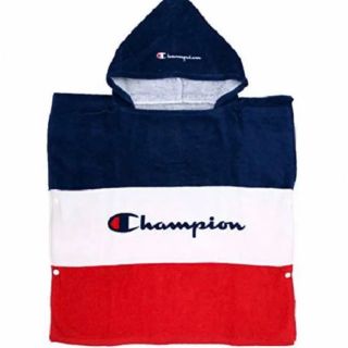 チャンピオン(Champion)のチャンピオン　タオルポンチョ　フード　新品未使用　タグ付(タオル/バス用品)