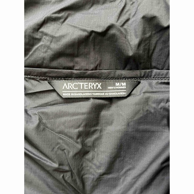 ARC'TERYX(アークテリクス)の新品 アークテリクス ノディンジャケット ブラック Men,s Mサイズ メンズのジャケット/アウター(ナイロンジャケット)の商品写真