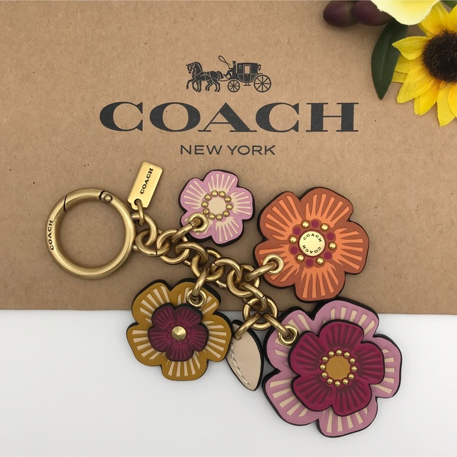 COACH 大人気！！ ティーローズ ミックス バッグチャーム 花柄 新品 | フリマアプリ ラクマ