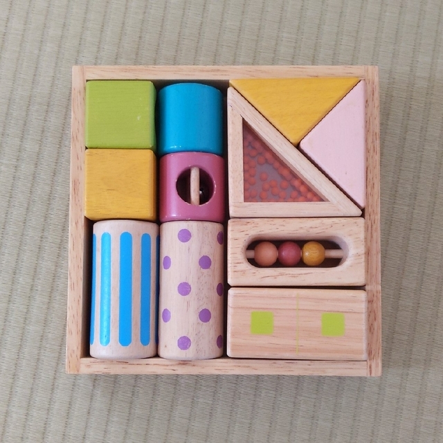 つみきのおもちゃ キッズ/ベビー/マタニティのおもちゃ(積み木/ブロック)の商品写真