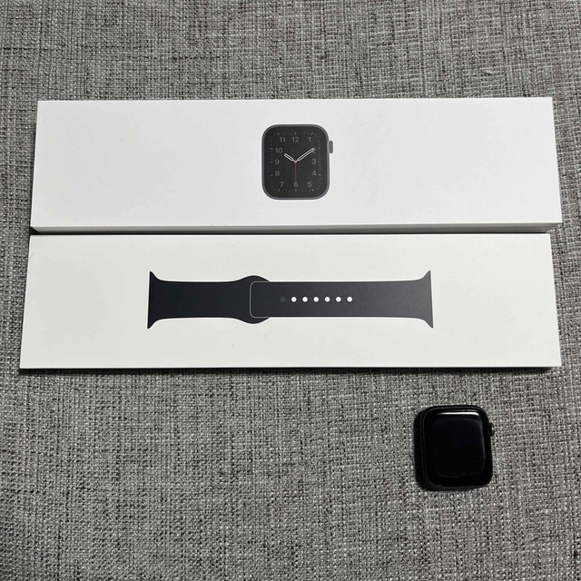 Apple Watch(アップルウォッチ)のAppleWatchSE♡ スマホ/家電/カメラのスマートフォン/携帯電話(その他)の商品写真