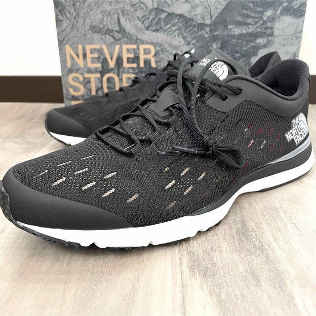 【新品・未使用】ザノースフェイス ピナクルレーサー スニーカー 黒 27.0