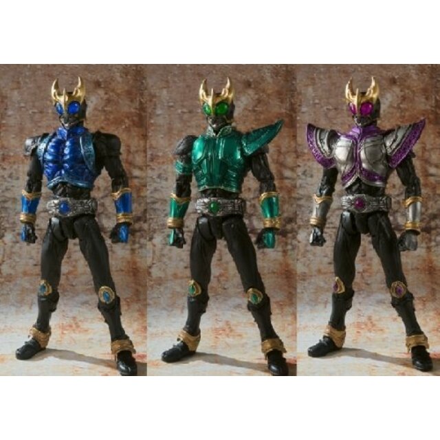 【中古】S.I.C. 極魂 仮面ライダークウガ 3フォームセット(ドラゴンフォーム、ペガサスフォーム、タイタンフォーム) (魂ウェブ限定) khxv5rg | フリマアプリ ラクマ