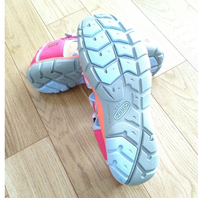 KEEN(キーン)のKEEN　サンダル　23.5cm レディースの靴/シューズ(サンダル)の商品写真