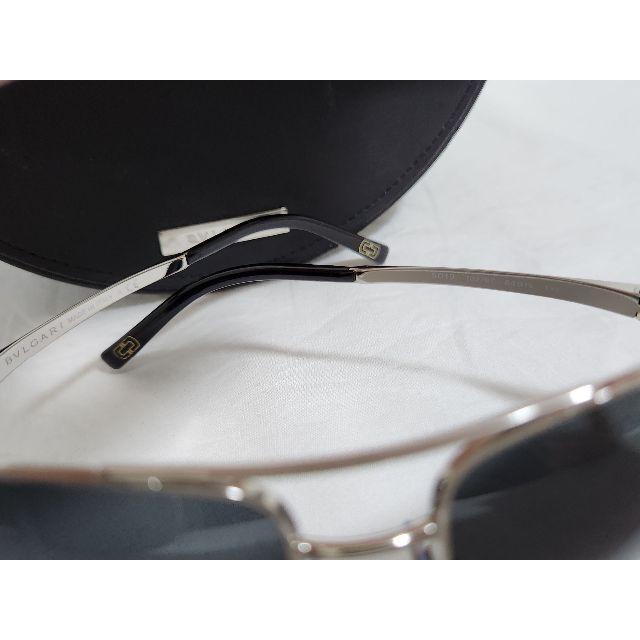 BVLGARI(ブルガリ)の正規美 ブルガリ パレンテシ ロゴ シャイニーティアドロップフレームサングラス黒 メンズのファッション小物(サングラス/メガネ)の商品写真