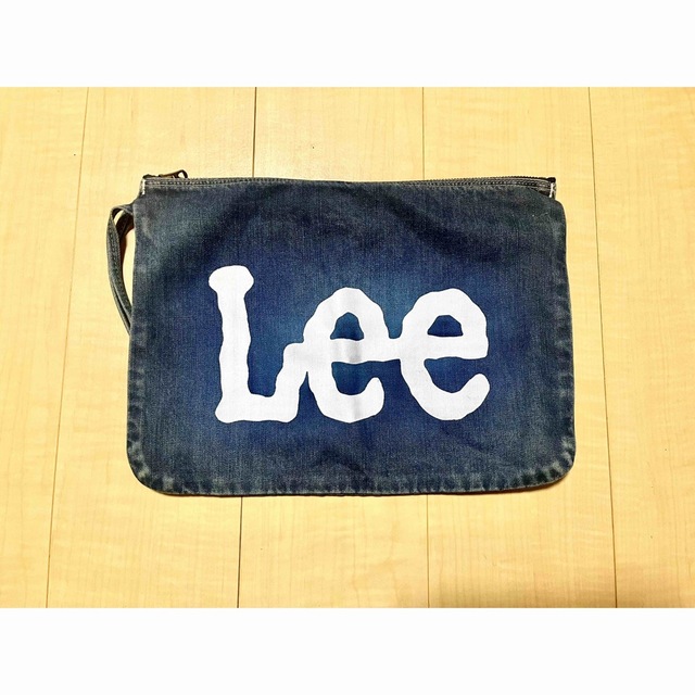 Lee(リー)のLee デニム生地クラッチバック レディースのバッグ(クラッチバッグ)の商品写真