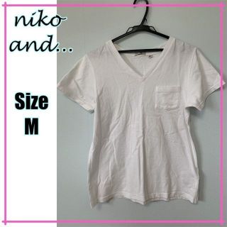 ニコアンド(niko and...)の【大人気☆】niko and.ニコアンド　Ｔシャツ　Ｖネック　白　ホワイト(Tシャツ(半袖/袖なし))