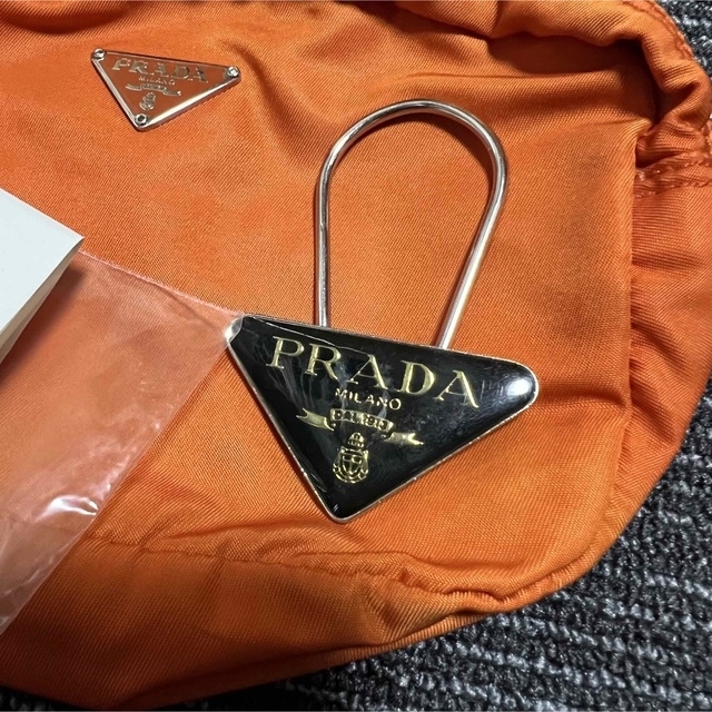 PRADA(プラダ)のプラダ　ポーチ レディースのファッション小物(ポーチ)の商品写真