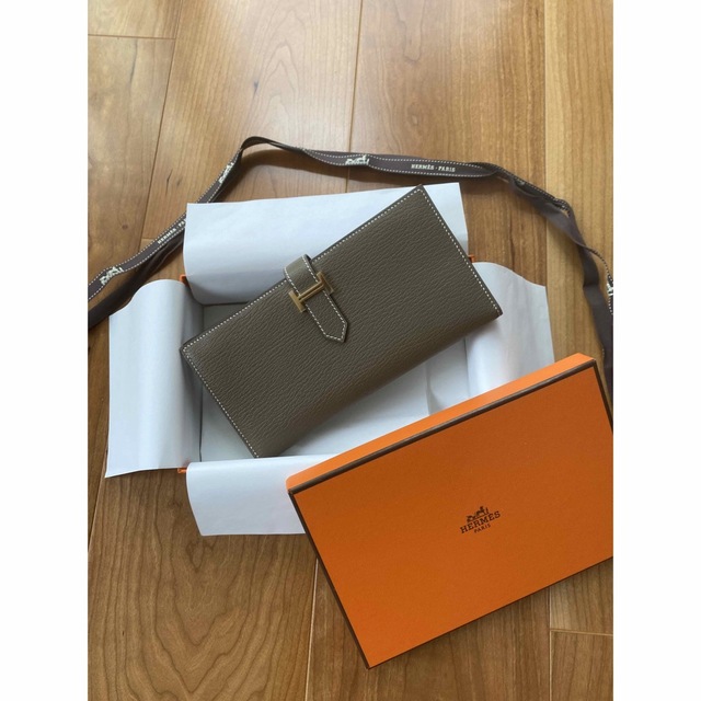 早い者勝ち HERMES エルメス ベアンスフレ 長財布 エトゥープ C刻印