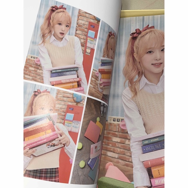 IZ*ONE(アイズワン)のIZ*ONE Secret Diary エンタメ/ホビーのタレントグッズ(アイドルグッズ)の商品写真