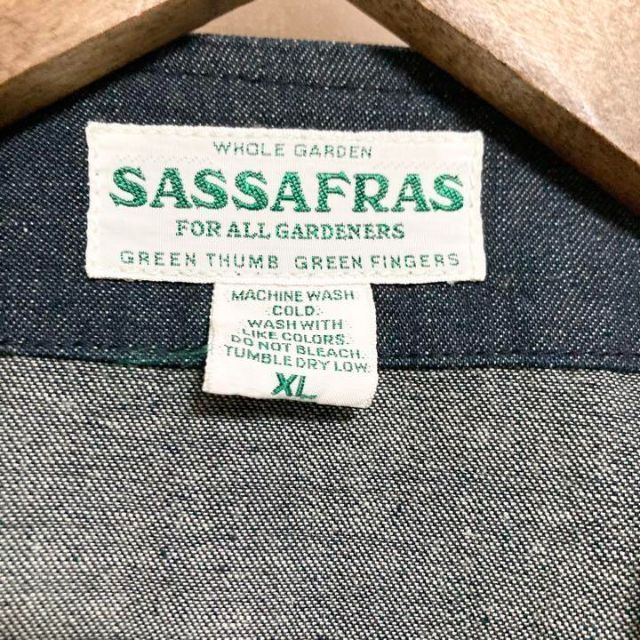 SASSAFRAS(ササフラス)のXLサイズ！SASSAFRAS デニムノーカラージャケット メンズのジャケット/アウター(Gジャン/デニムジャケット)の商品写真