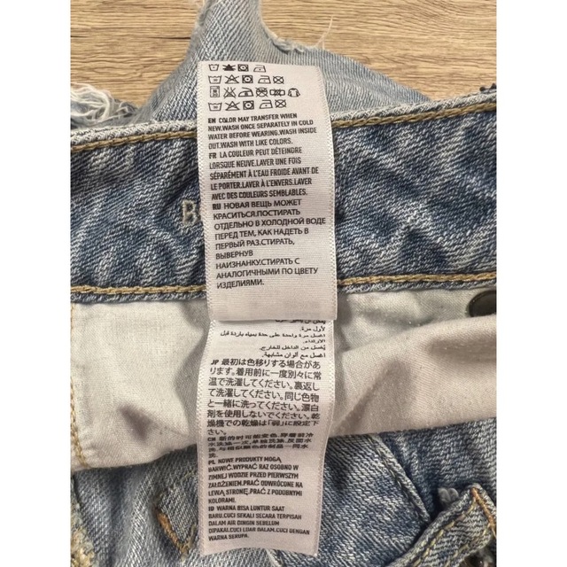 American Eagle(アメリカンイーグル)の【AMERICAN EAGLE OUTFITTERS】デニム（ダメージ） レディースのパンツ(デニム/ジーンズ)の商品写真