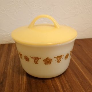 パイレックス(Pyrex)の［ビンテージ］Pyrex バタフライゴールド　シュガーポット(蓋つき)(食器)