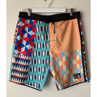 RVCA - ルーカ グレイシー ラッシュガード 長袖シャツ 柔術 総合格闘技