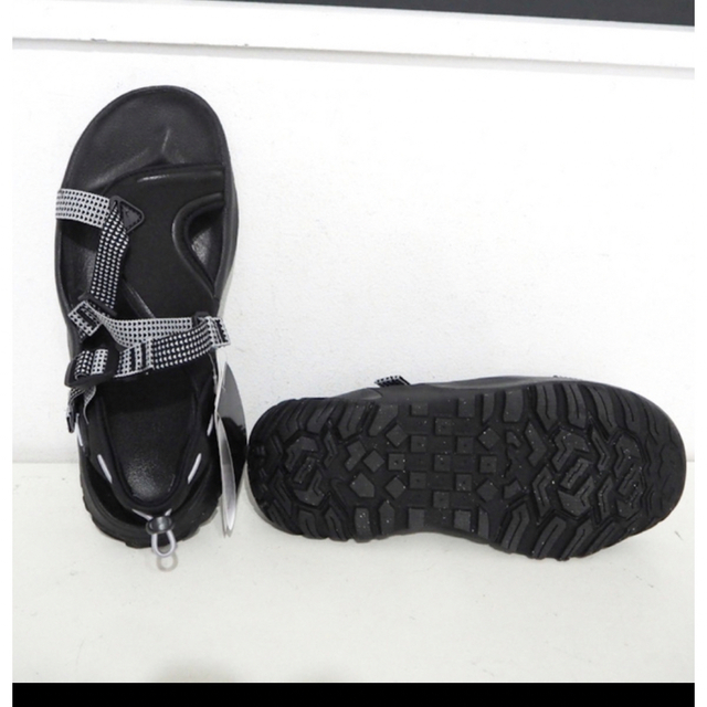 NIKE(ナイキ)のNIKE オニオンタ　25cm レディースの靴/シューズ(サンダル)の商品写真