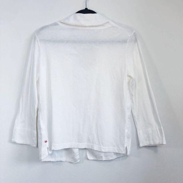 45R(フォーティファイブアール)の45R シャツ　ホワイト　白　ワンポイントロゴ　刺繍　レディース レディースのトップス(シャツ/ブラウス(長袖/七分))の商品写真