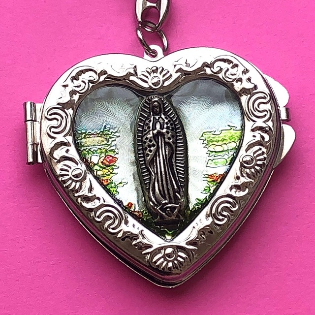 奇跡の聖母 グアダルーペ ♡マリア ミラー キーホルダー メキシコ 雑貨 お守り レディースのファッション小物(キーホルダー)の商品写真