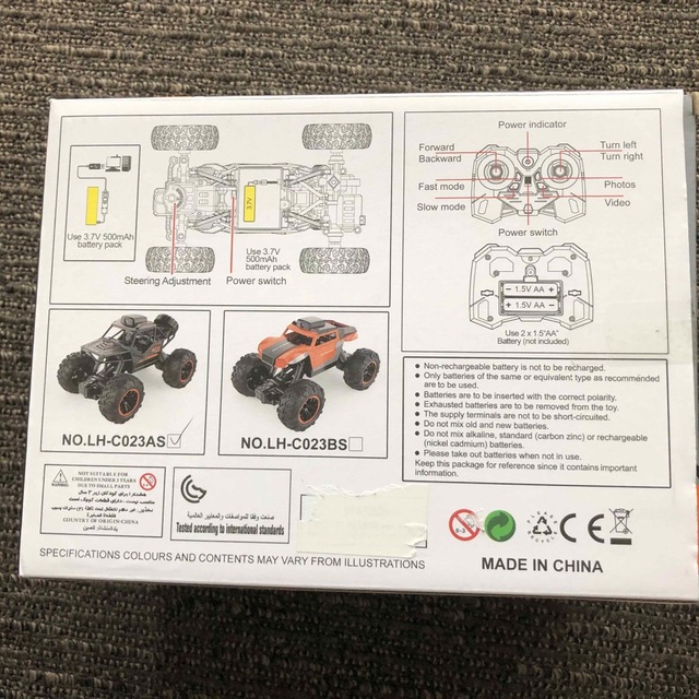 ラジコンカー 2.4Ghz 無線　WIFIカメラ 4WD 充電式 オフロード  エンタメ/ホビーのおもちゃ/ぬいぐるみ(ホビーラジコン)の商品写真