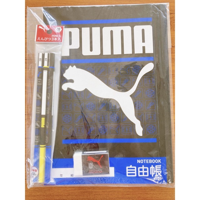 PUMA(プーマ)のちょも様専用☆PUMA 自由帳・鉛筆・消しゴムセット エンタメ/ホビーのアート用品(鉛筆)の商品写真