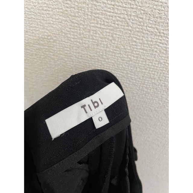 tibi - Tibi テーパード パンツ ブラック 黒 カジュアル 