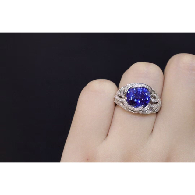 天然 ロイヤルブルーサファイア ダイヤ リング3.69ct k18 fの通販 by