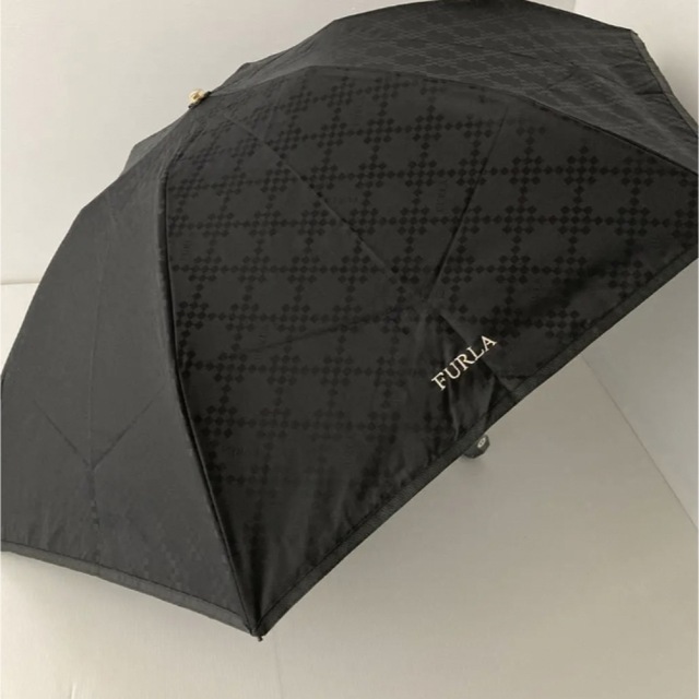 新品⭐️ FURLA フルラ 日傘 フワクール 軽量 折りたたみ傘 黒チェック