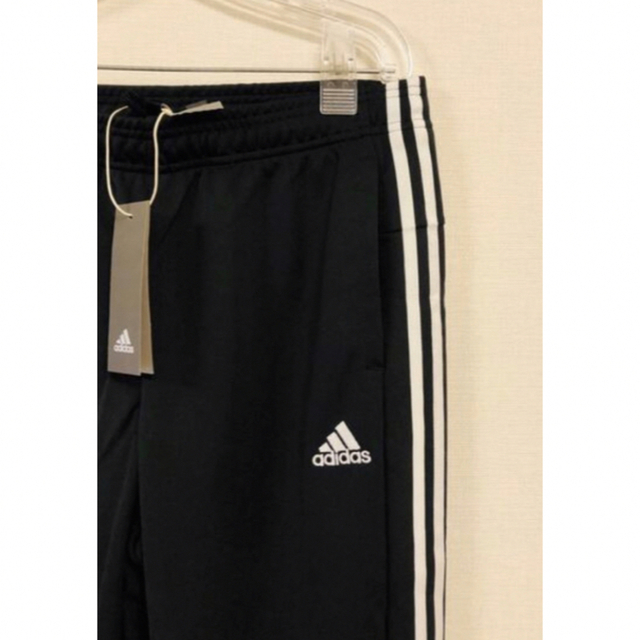 adidas(アディダス)の新品　adidas アディダス　トラックパンツ　ジャージ　Oサイズ メンズのパンツ(その他)の商品写真