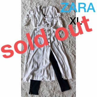 ザラ(ZARA)のザラ　XL  ロングワンピース　スカート　白ホワイト　トップス　アウター　羽織り(ロングワンピース/マキシワンピース)