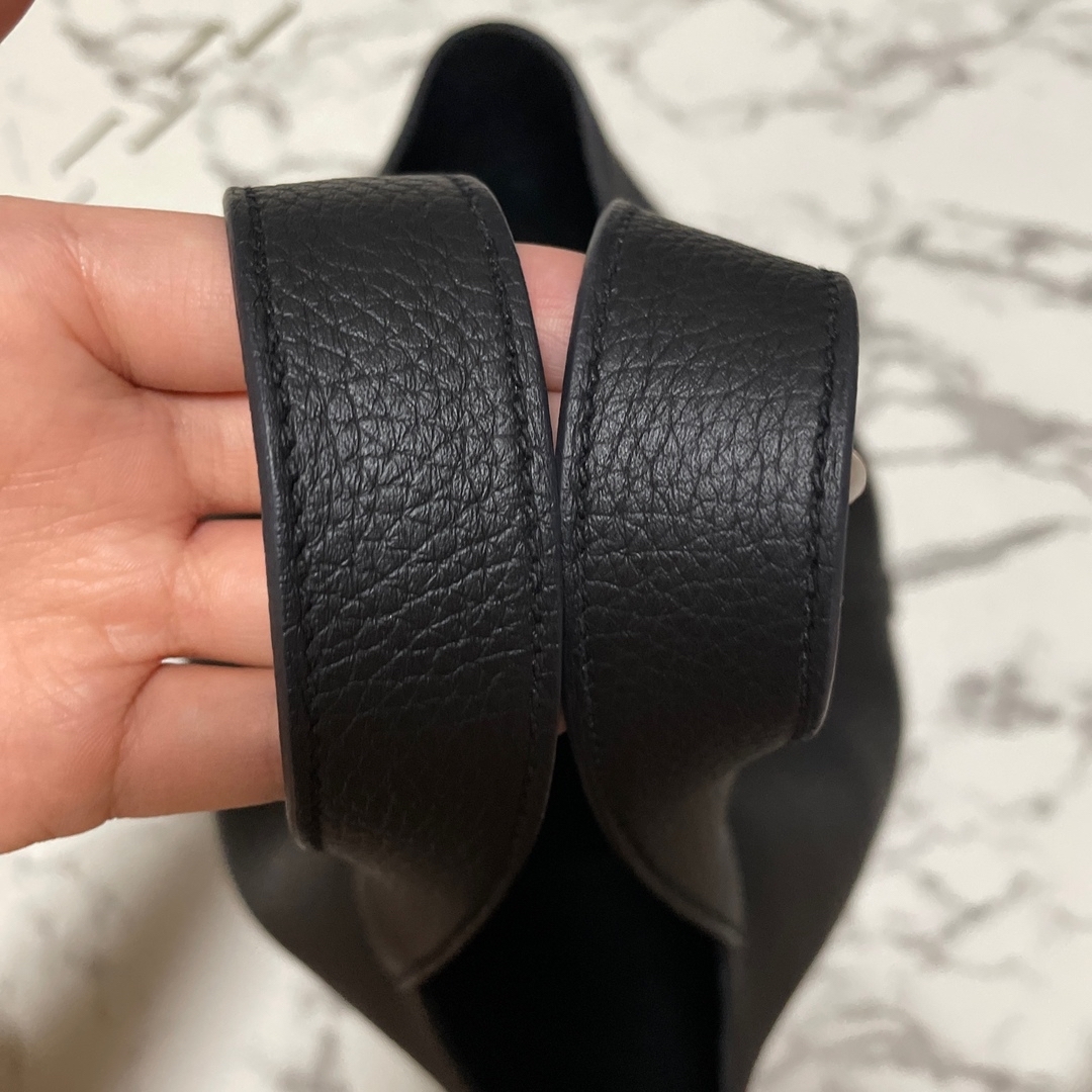 HERMES - 美品 エルメス ピコタンロックMM 22 黒 ノワール HERMES - 美品 エルメス ピコタンロックMM 22 黒 ノワール
