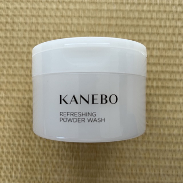 Kanebo(カネボウ)のカネボウ　リフレッシング　パウダー　ウォッシュ　0.4g×32個 コスメ/美容のスキンケア/基礎化粧品(洗顔料)の商品写真