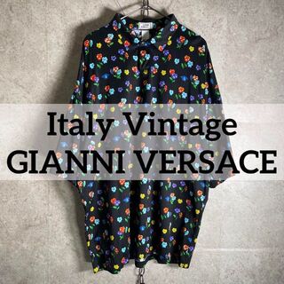 ジャンニヴェルサーチ(Gianni Versace)のイタリー製 ヴィンテージジャンニヴェルサーチ デザインポロシャツ 花柄メデューサ(ポロシャツ)