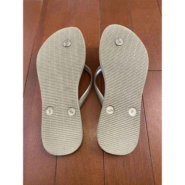 havaianas(ハワイアナス)のhavaianasハワイアナス　ビーチサンダル　キッズ　中古品 キッズ/ベビー/マタニティのキッズ靴/シューズ(15cm~)(サンダル)の商品写真