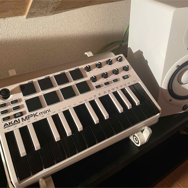 【美品】Akai mpk mini