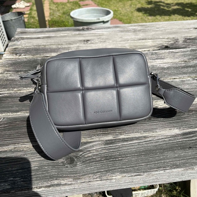 ADD CULUMN(アドカラム)のアドカラム クロスボディーバッグ レディースのバッグ(ショルダーバッグ)の商品写真