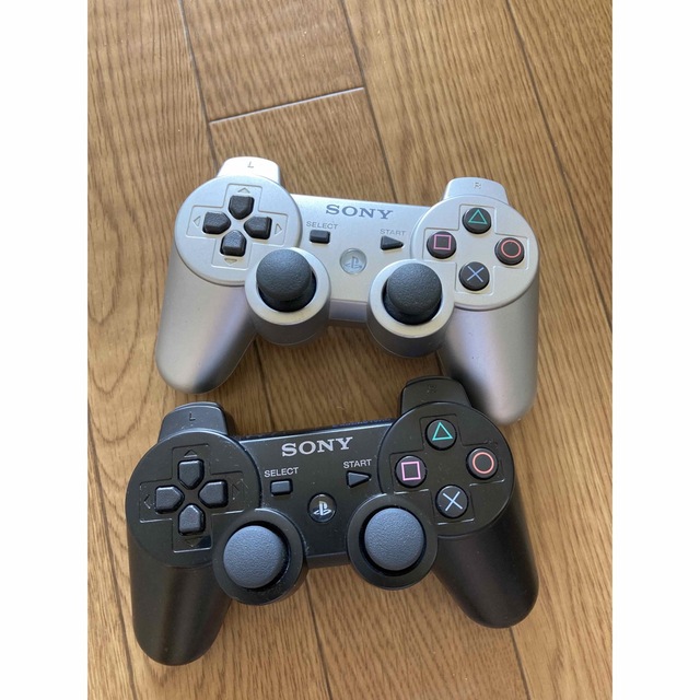 純正 PS3コントローラー DUALSHOCK3 振動機能つき シルバー黒セット | フリマアプリ ラクマ