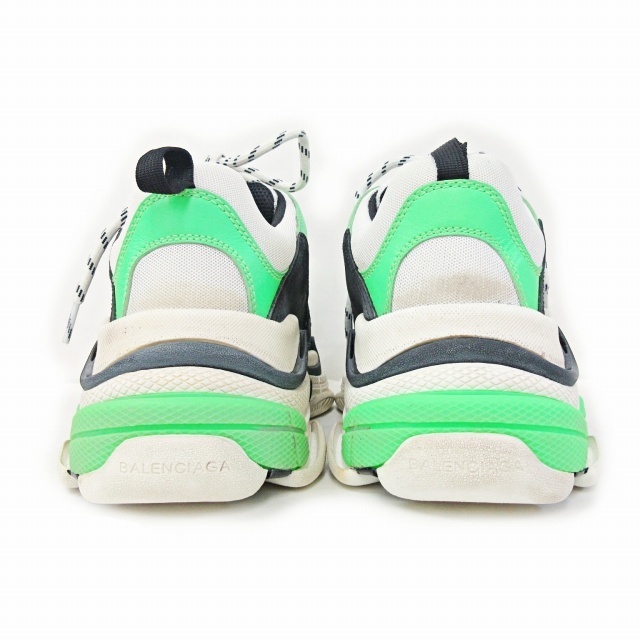 バレンシアガ x Mr. Porter トリプルS スニーカー ダメージ加工