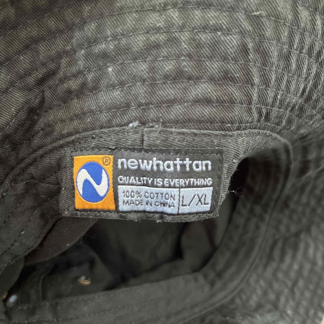 newhattan(ニューハッタン)のholms様専用★バケットハット【黒・オフホワイト】 レディースの帽子(ハット)の商品写真