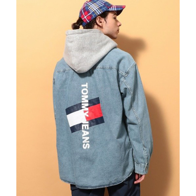 TOMMY JEANS(トミージーンズ)のトミージーンズ：パーカーシャツ メンズのトップス(パーカー)の商品写真