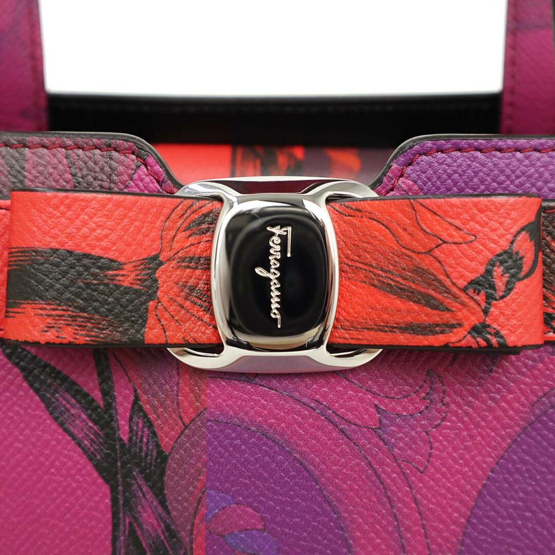 Salvatore Ferragamo - サルヴァトーレフェラガモ ヴァラ リボン