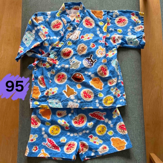 アンパンマン(アンパンマン)の95 アンパンマン甚平 キッズ/ベビー/マタニティのキッズ服男の子用(90cm~)(甚平/浴衣)の商品写真