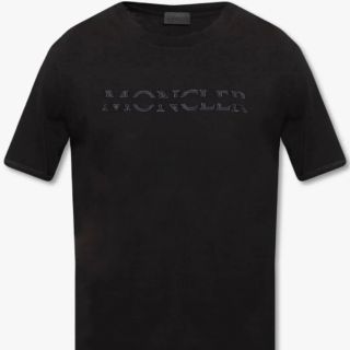 モンクレール シリコンの通販 100点以上 | MONCLERを買うならラクマ