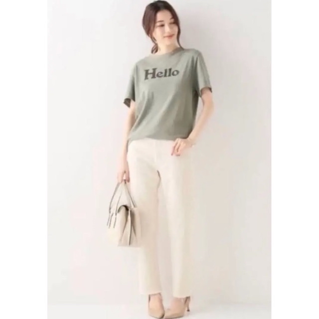 MADISONBLUE(マディソンブルー)の美品♡マディソンブルー  Hello ハロー　Tシャツ　ロゴTシャツ　01　 レディースのトップス(Tシャツ(半袖/袖なし))の商品写真