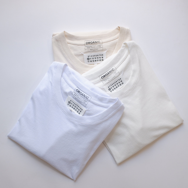 Maison Martin Margiela(マルタンマルジェラ)の新品正規品 maison margiela 3パック Tシャツ キナリ メンズのトップス(Tシャツ/カットソー(半袖/袖なし))の商品写真
