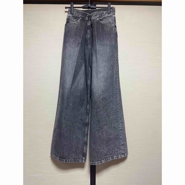 JOHN LAWRENCE SULLIVAN(ジョンローレンスサリバン)のジョンローレンスサリバン Washed Denim Wide Pants メンズのパンツ(デニム/ジーンズ)の商品写真