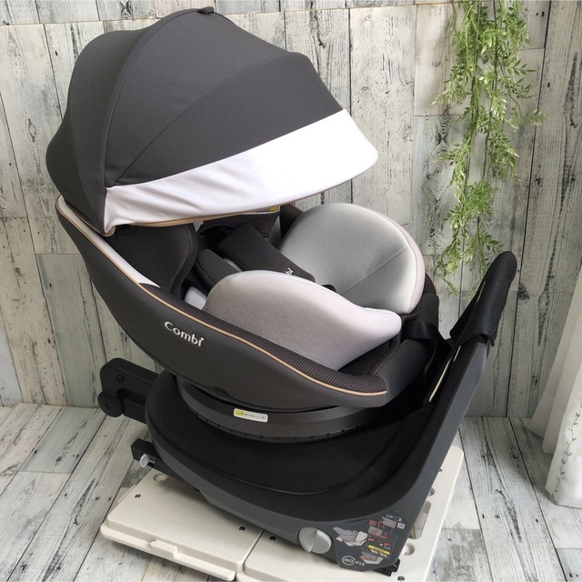  Combi コンビ クルムーヴ スマート ISOFIX エッグショック JL-590 ダークグレー 117614 チャイルドシート 新生児〜4才頃  保証期間：1年