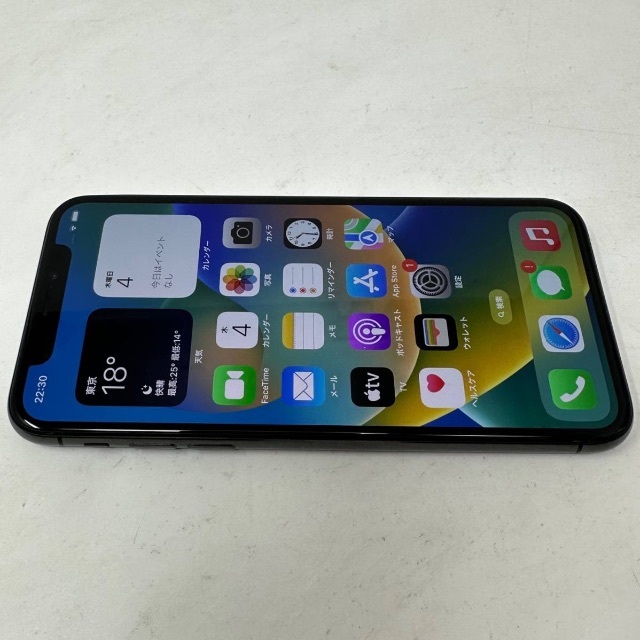 Apple(アップル)のSIMフリー iPhone X 64GB MQAX2J/A スペースグレイ スマホ/家電/カメラのスマートフォン/携帯電話(スマートフォン本体)の商品写真